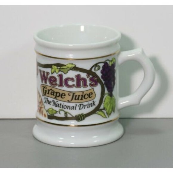 One Franklin Mint The Corner Store Welch’s Grape Juice Mug 1985 - Picture 5 of 5